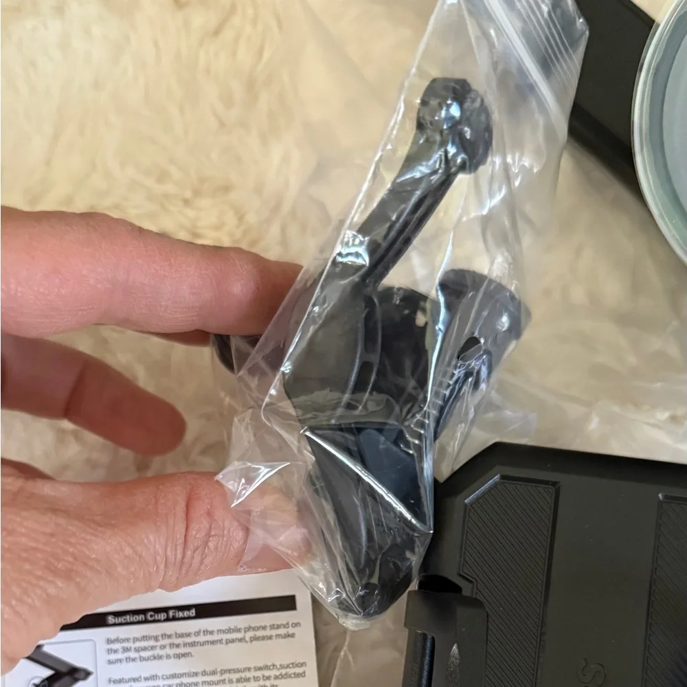 Car Universal Dash & Windshield Cell Phone Mount